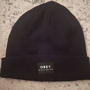 Black beanie from pacsun perfect condition